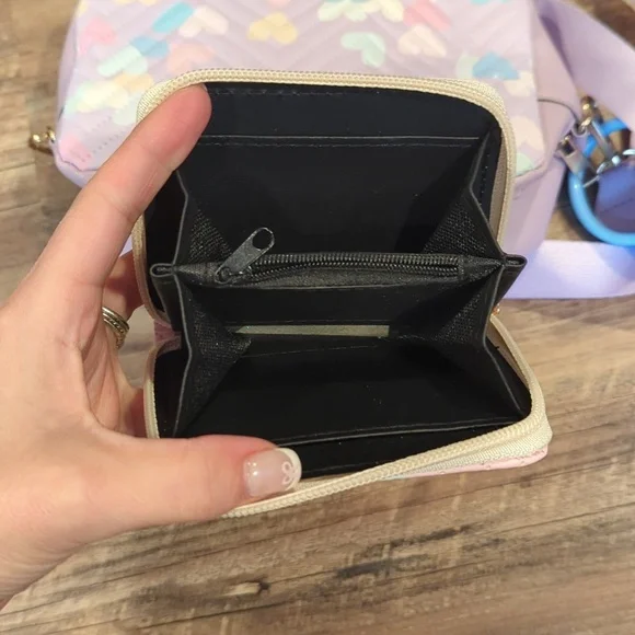 Bluey Across The Body Bag With Bag Charm With Matching Wallet - Picture 10 of 10